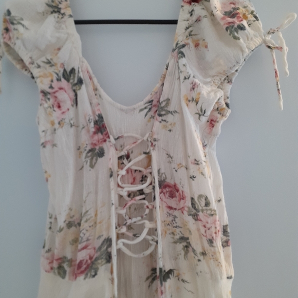 Garden Party Dress - Picture 2 of 5